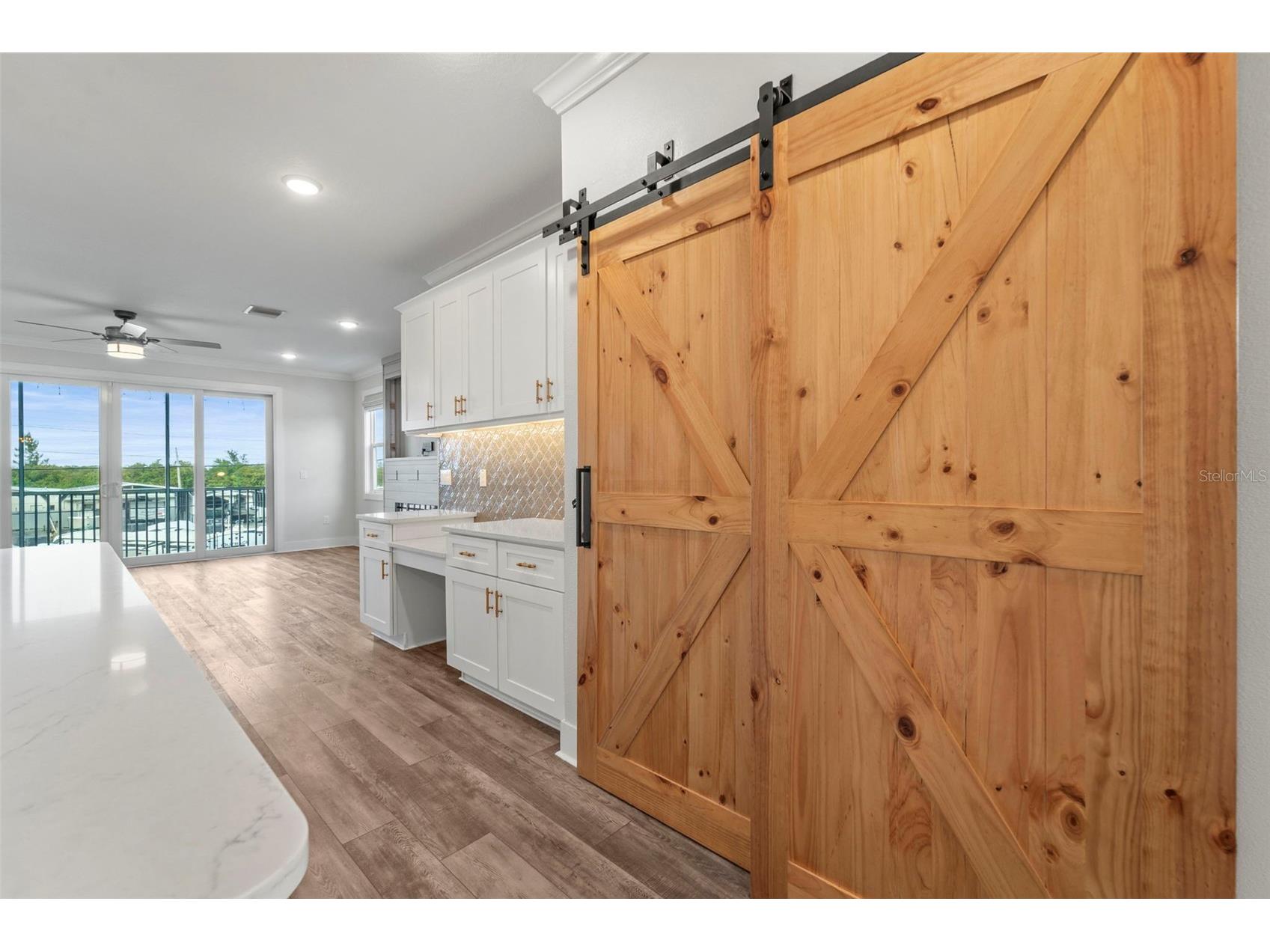 1299 Savona Drive NE Saint Petersburg FL 33702 TB8479314 image74