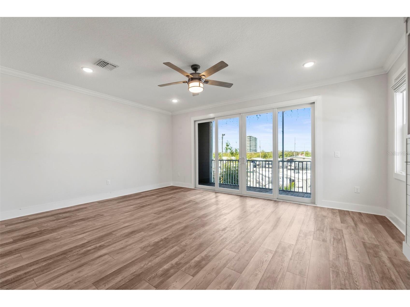 1299 Savona Drive NE Saint Petersburg FL 33702 TB8479314 image79