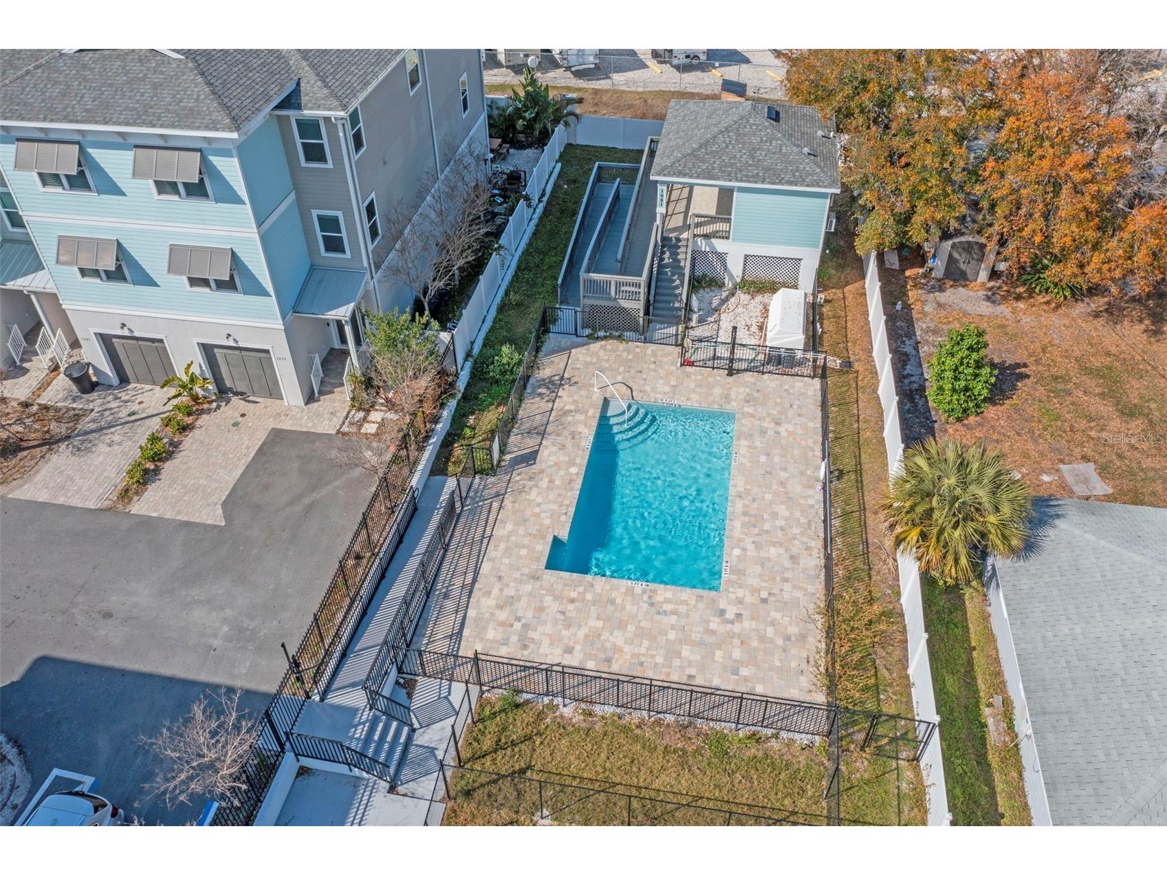 1299 Savona Drive NE Saint Petersburg FL 33702 TB8479314 image80