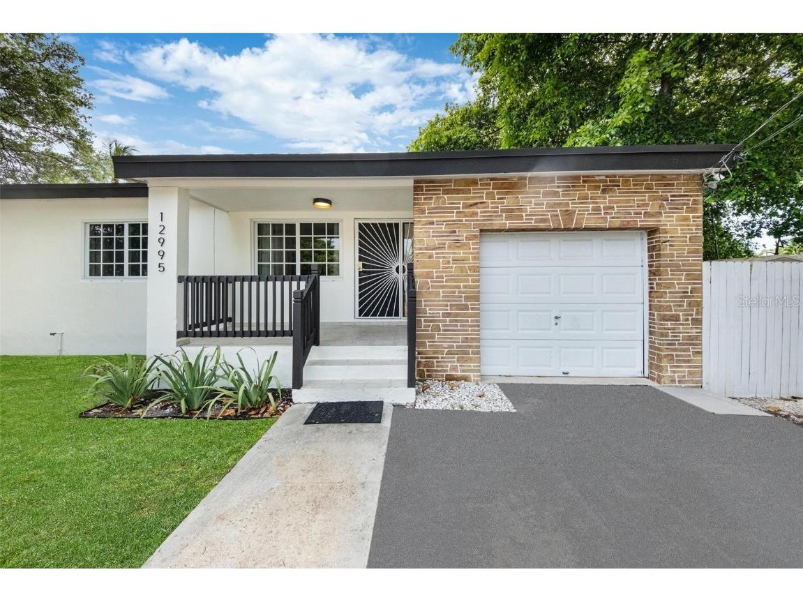 12995 NE 5th Avenue North Miami FL 33161 TB8454035 image1