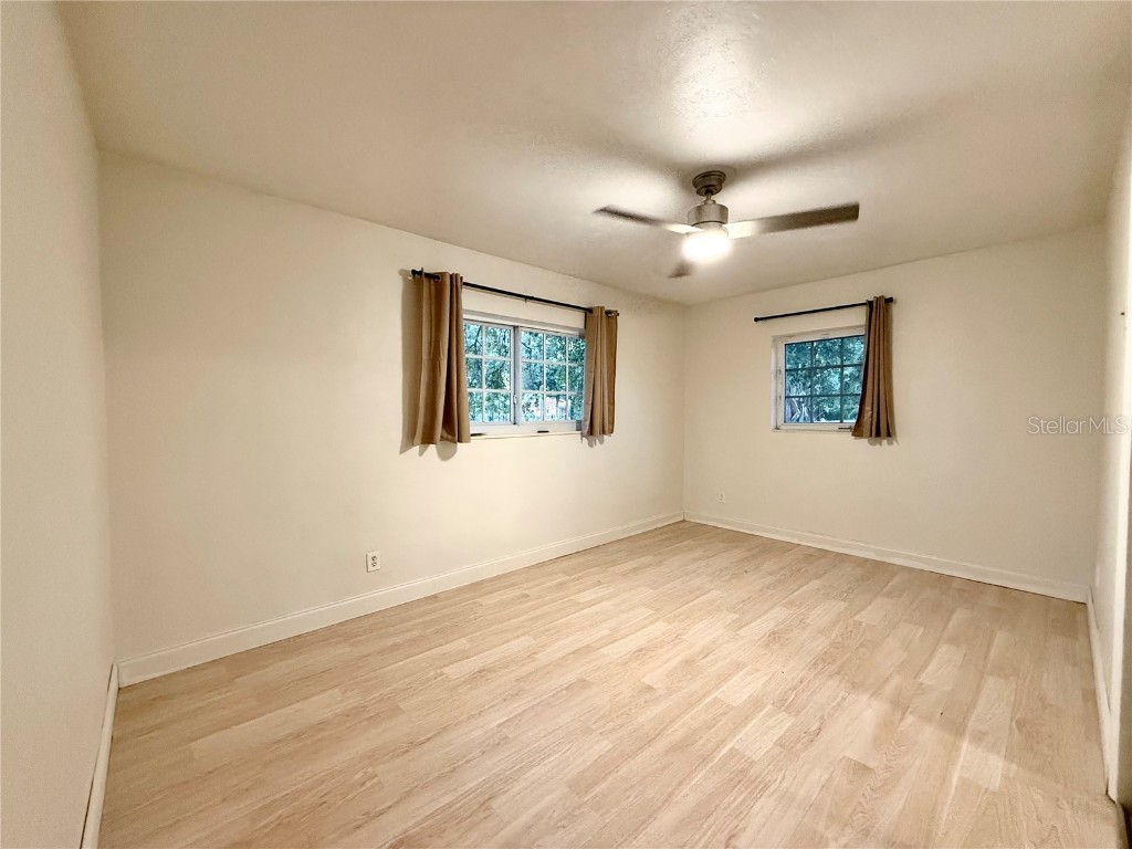 12995 NE 5th Avenue North Miami FL 33161 TB8454035 image11