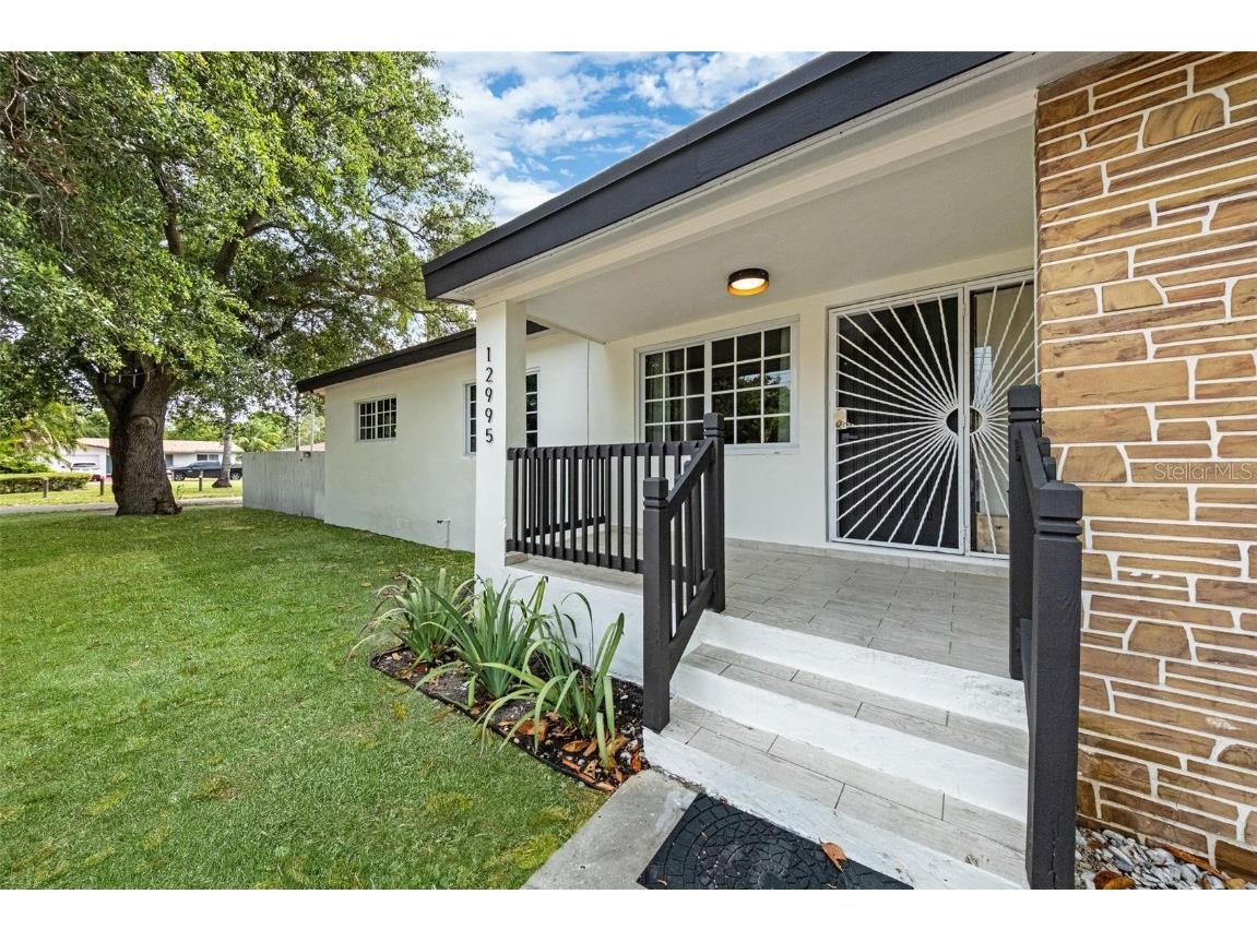 12995 NE 5th Avenue North Miami FL 33161 TB8454035 image2