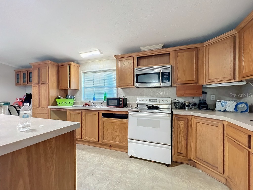 12998 NW 168th Place Reddick FL 32686 OM695734 image4