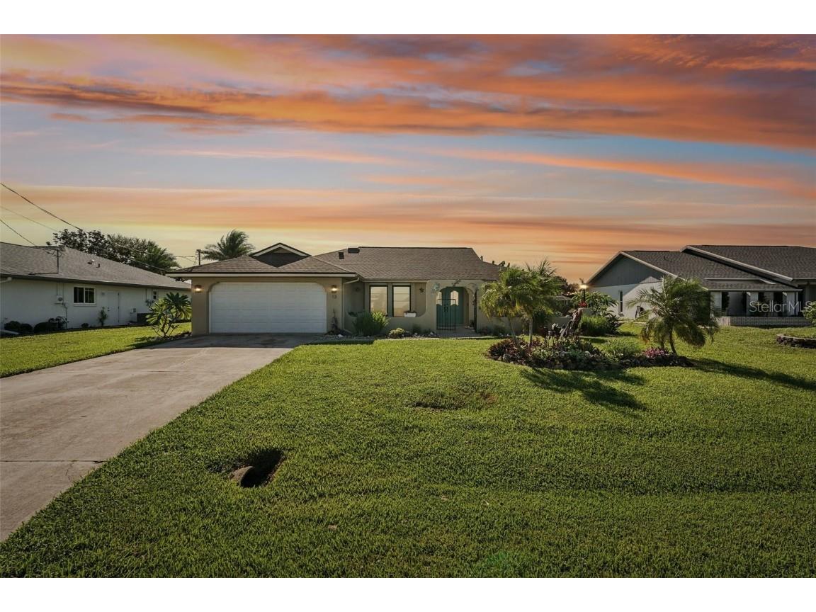 13 Bunker Lane Rotonda West FL 33947 TB8427965 image1