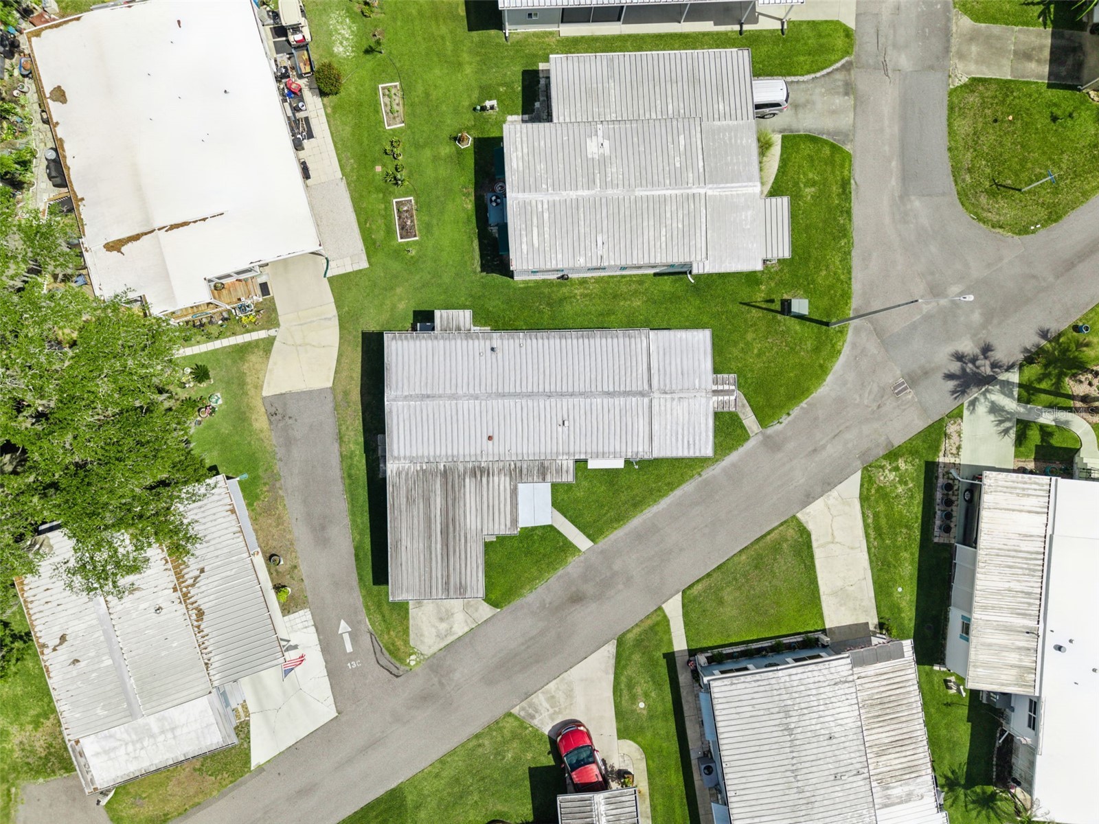 13 Cocos Plumosa Drive #B Eustis FL 32726 - Trout Lake O6408783 image28