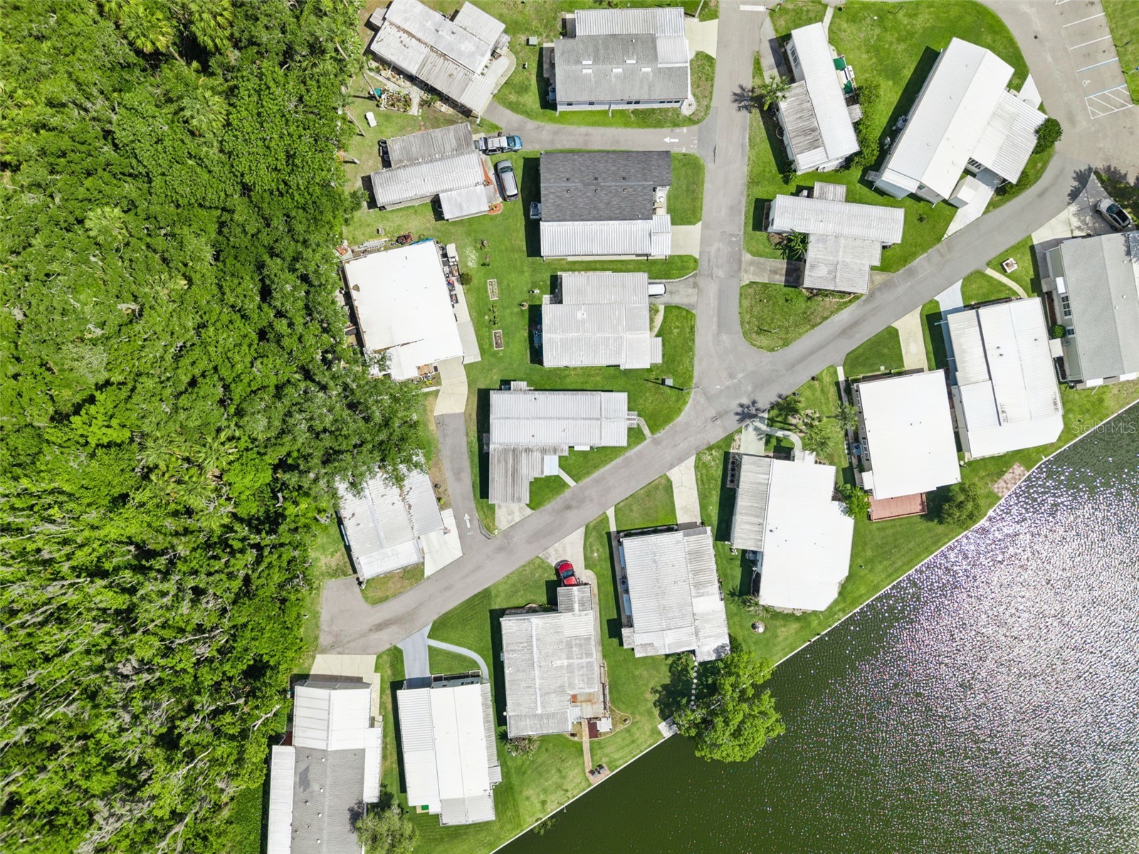13 Cocos Plumosa Drive #B Eustis FL 32726 - Trout Lake O6408783 image33