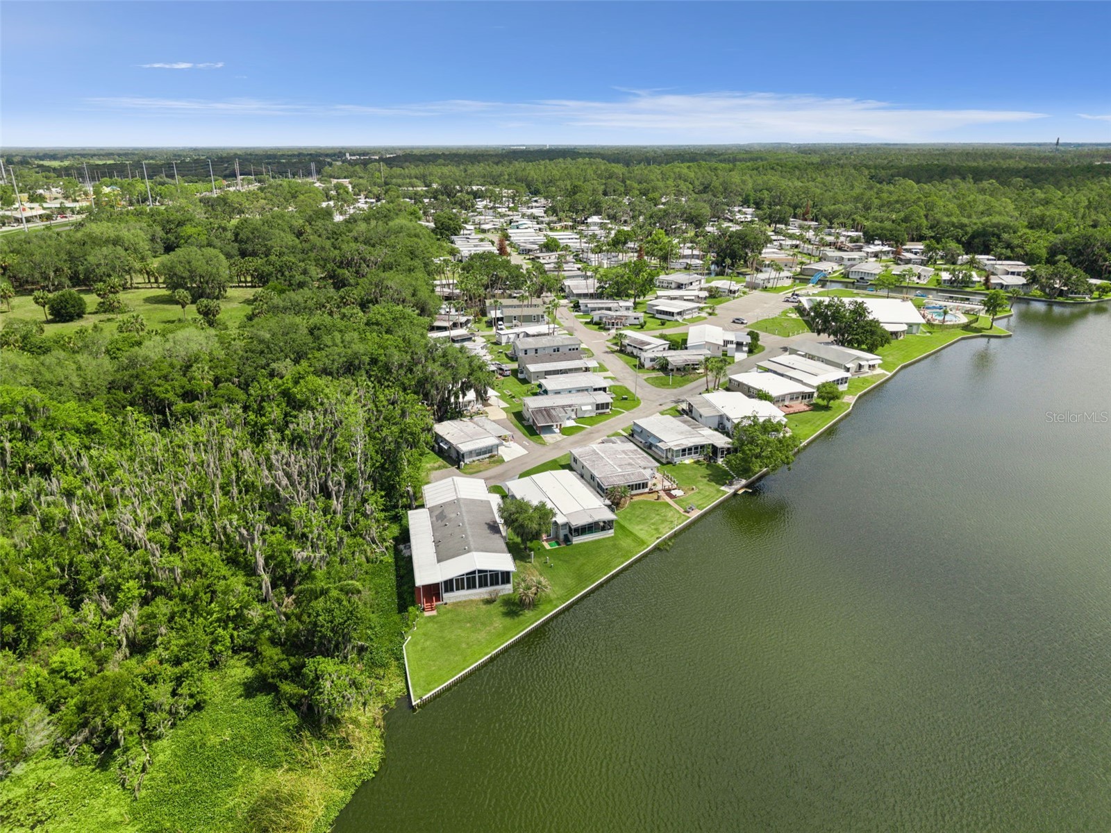 13 Cocos Plumosa Drive #B Eustis FL 32726 - Trout Lake O6408783 image35