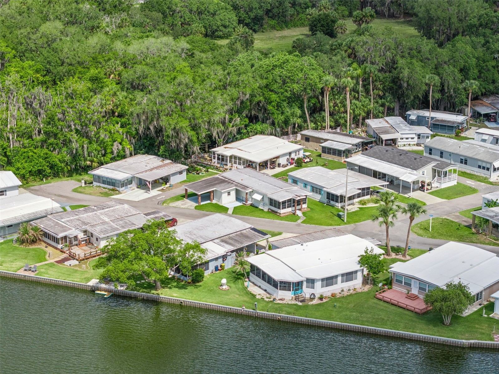 13 Cocos Plumosa Drive #B Eustis FL 32726 - Trout Lake O6408783 image45