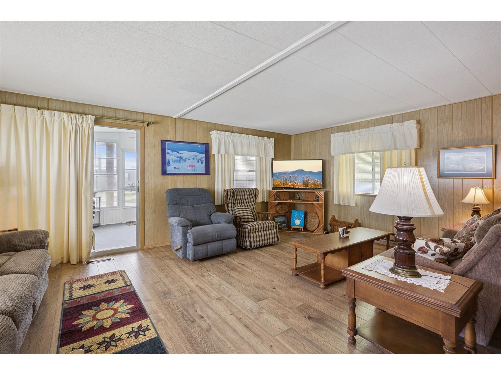 13 Cocos Plumosa Drive #B Eustis FL 32726 - Trout Lake O6408783 image8