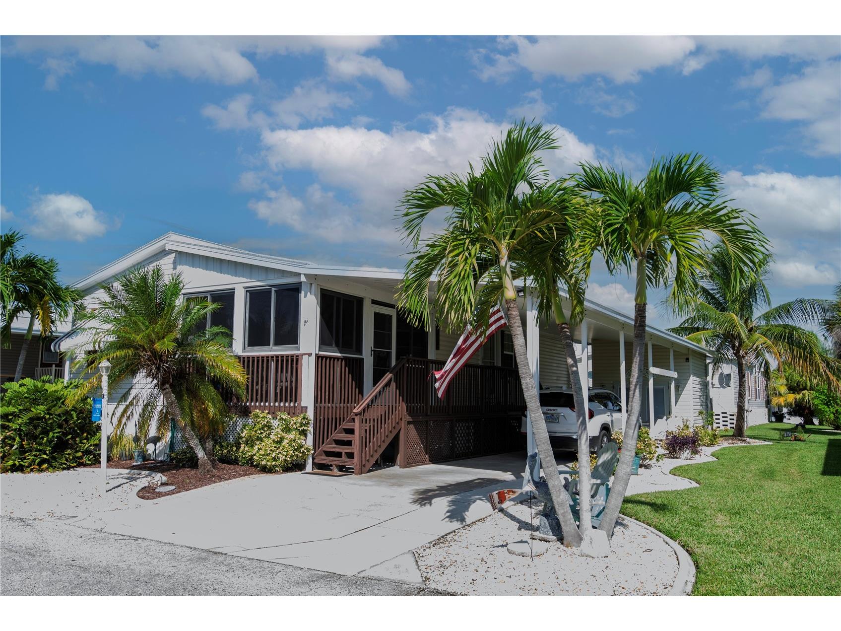 13 Den Helder Avenue Punta Gorda FL 33950 C7514875 image1