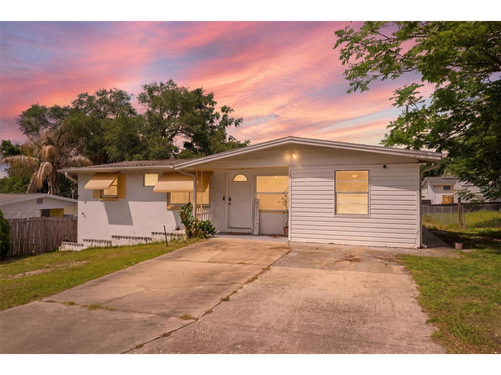 13 E Lemon Street Beverly Hills FL 34465 W7886033 image1