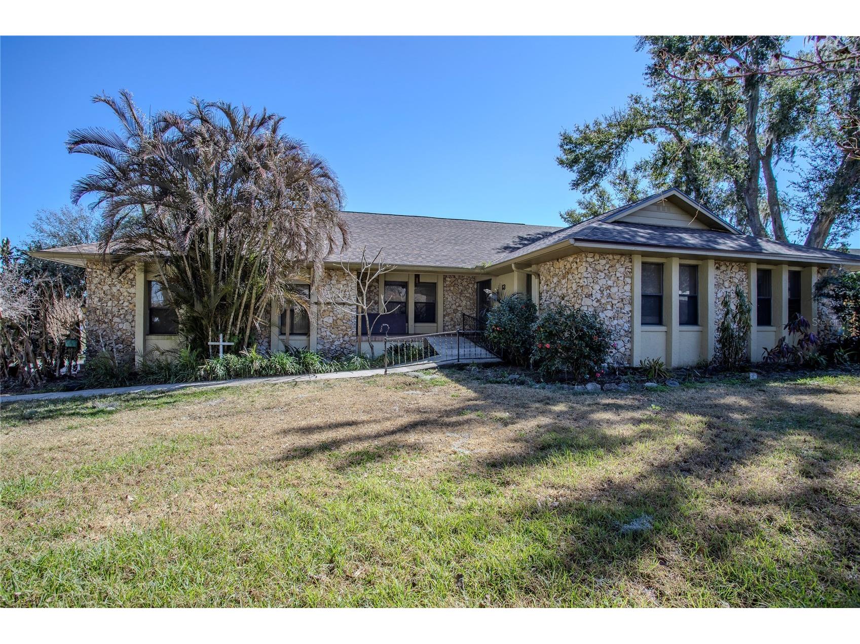 13 Hermosa Drive Eustis FL 32726 - LAKE HERMOSA AND LAKE EUSTIS G5107869 image2