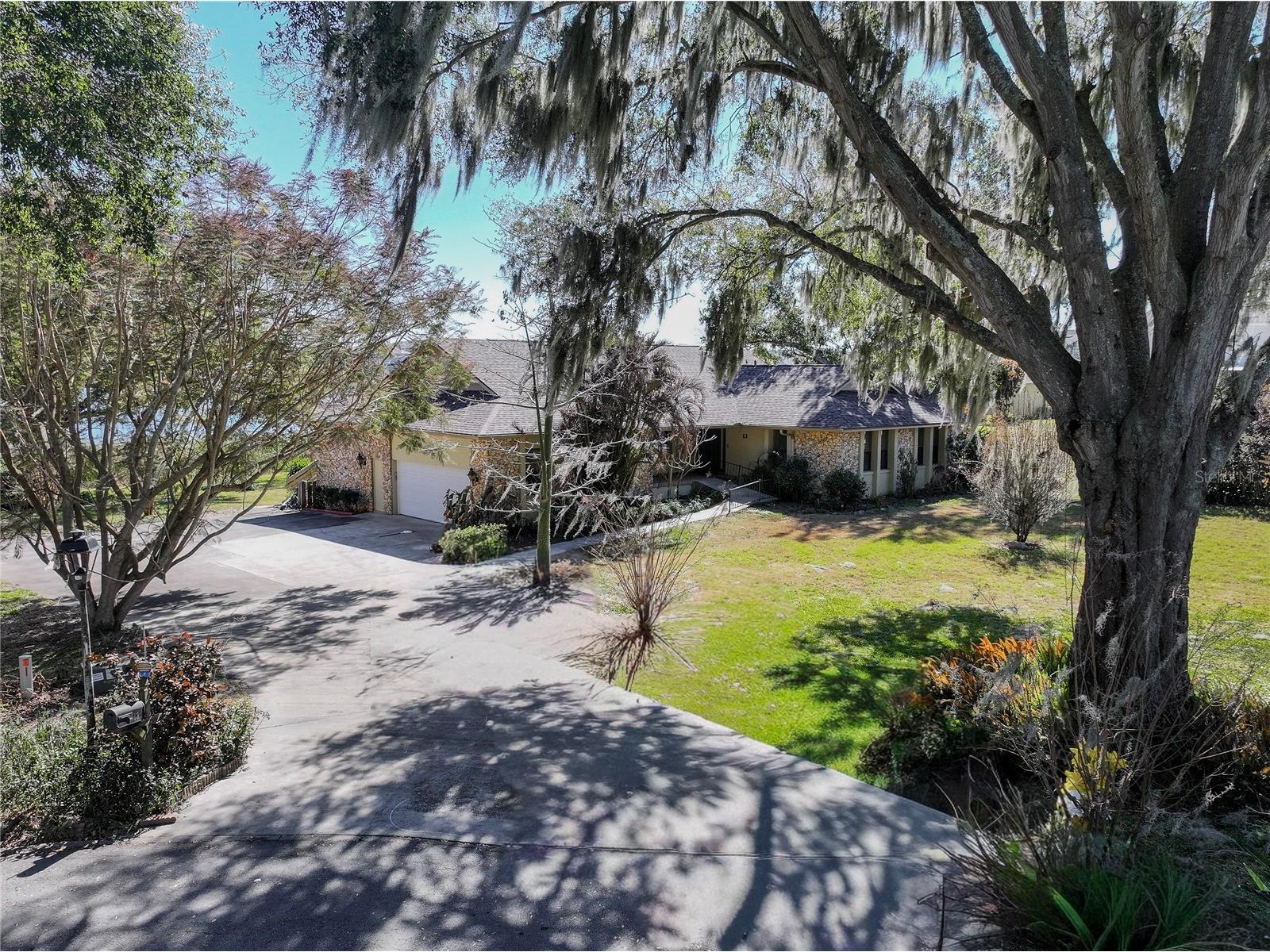 13 Hermosa Drive Eustis FL 32726 - LAKE HERMOSA AND LAKE EUSTIS G5107869 image3