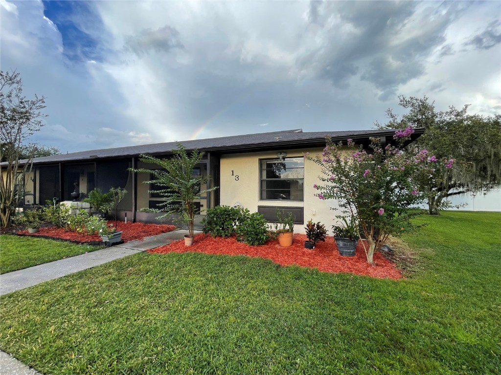 13 Kendra Court Winter Haven FL 33880 P4936056 image1