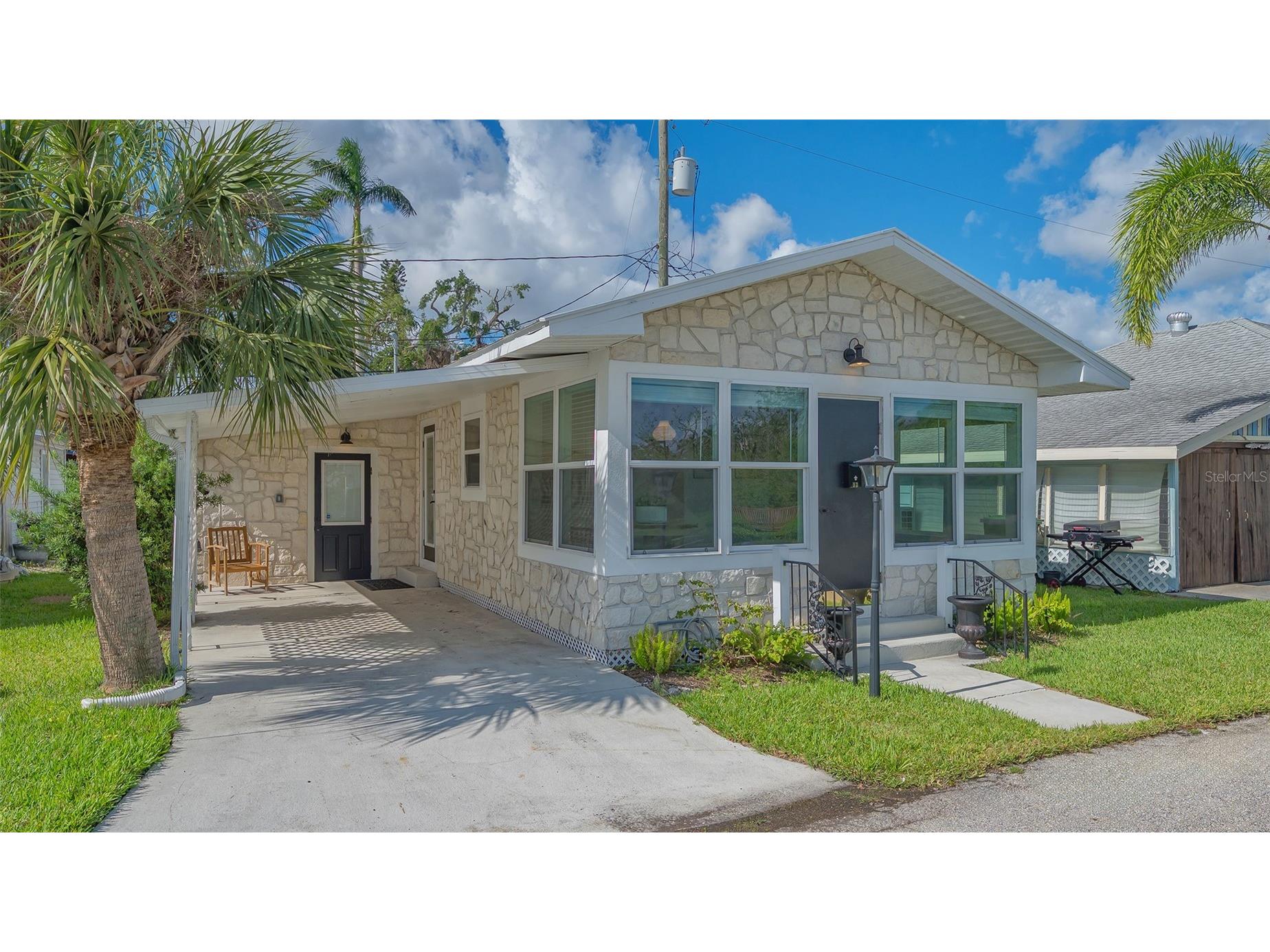 13 Oak Street Bradenton FL 34208 - MANATEE RIVER A4652583 image1