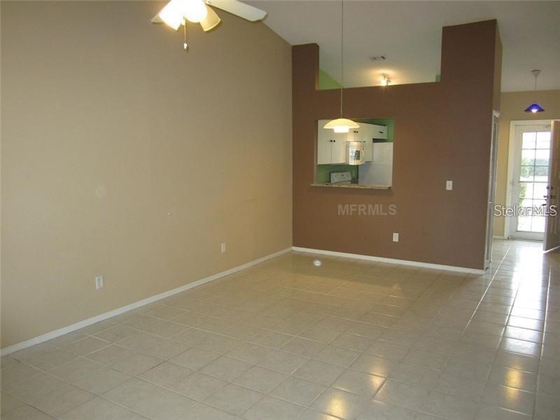 13 Silver Park Circle Kissimmee FL 34743 O6416390 image3