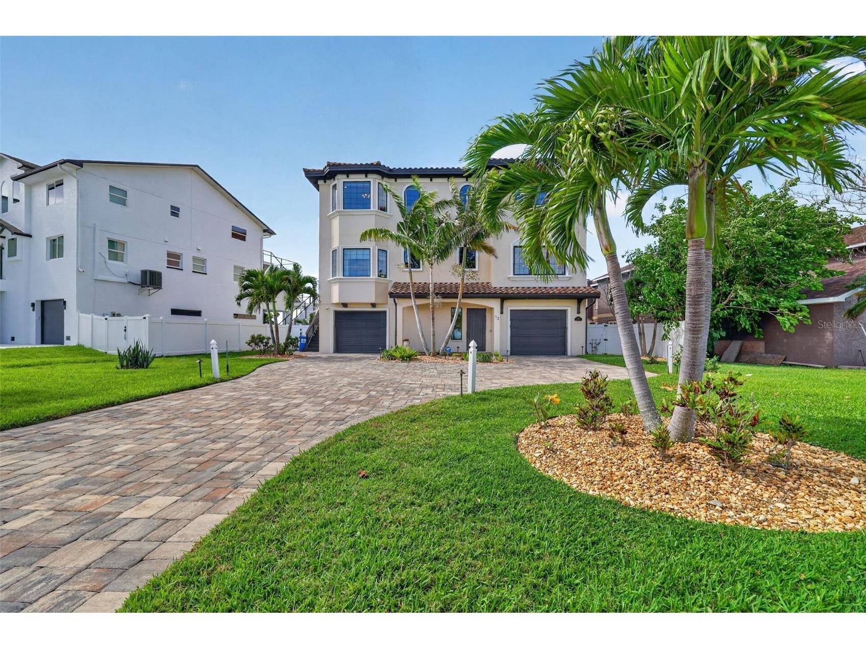 13 Treasure Ln Treasure Island FL 33706 - BOCA CIEGA BAY TB8487810 image2