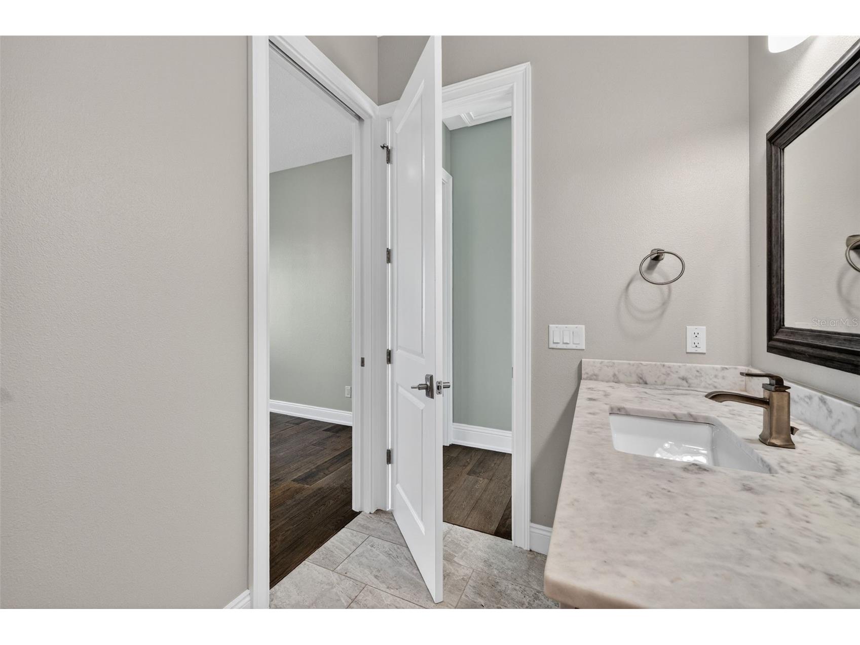 13 Treasure Ln Treasure Island FL 33706 - BOCA CIEGA BAY TB8487810 image65
