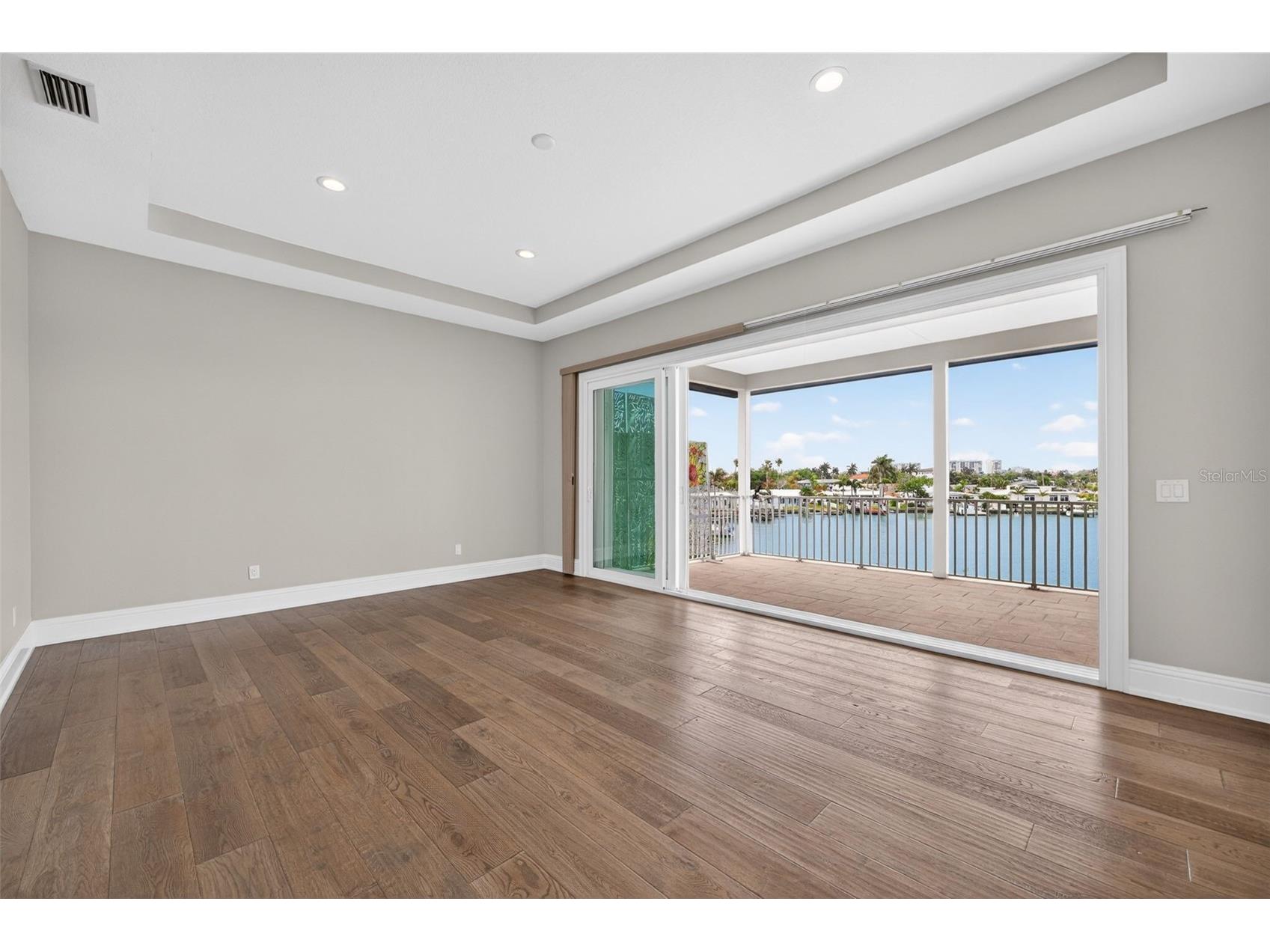 13 Treasure Ln Treasure Island FL 33706 - BOCA CIEGA BAY TB8487810 image93