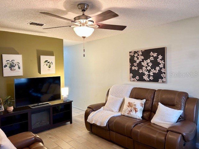 13 W Marbrisa Way Kissimmee FL 34743 S5142002 image2