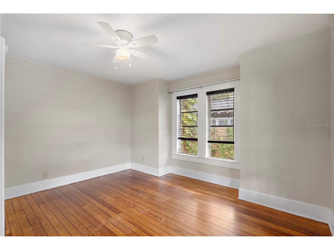 130 17th Avenue N Saint Petersburg FL 33704 TB8442628 image11