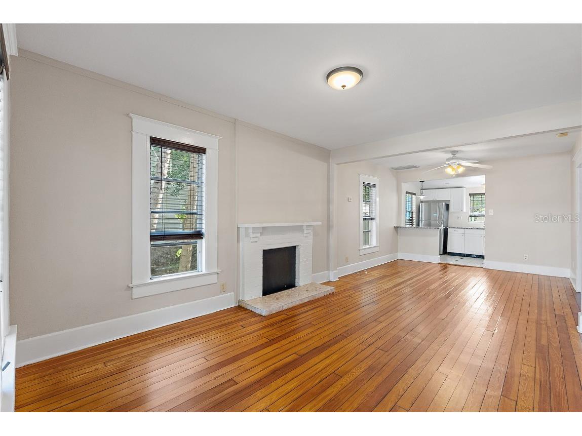 130 17th Avenue N Saint Petersburg FL 33704 TB8442628 image7