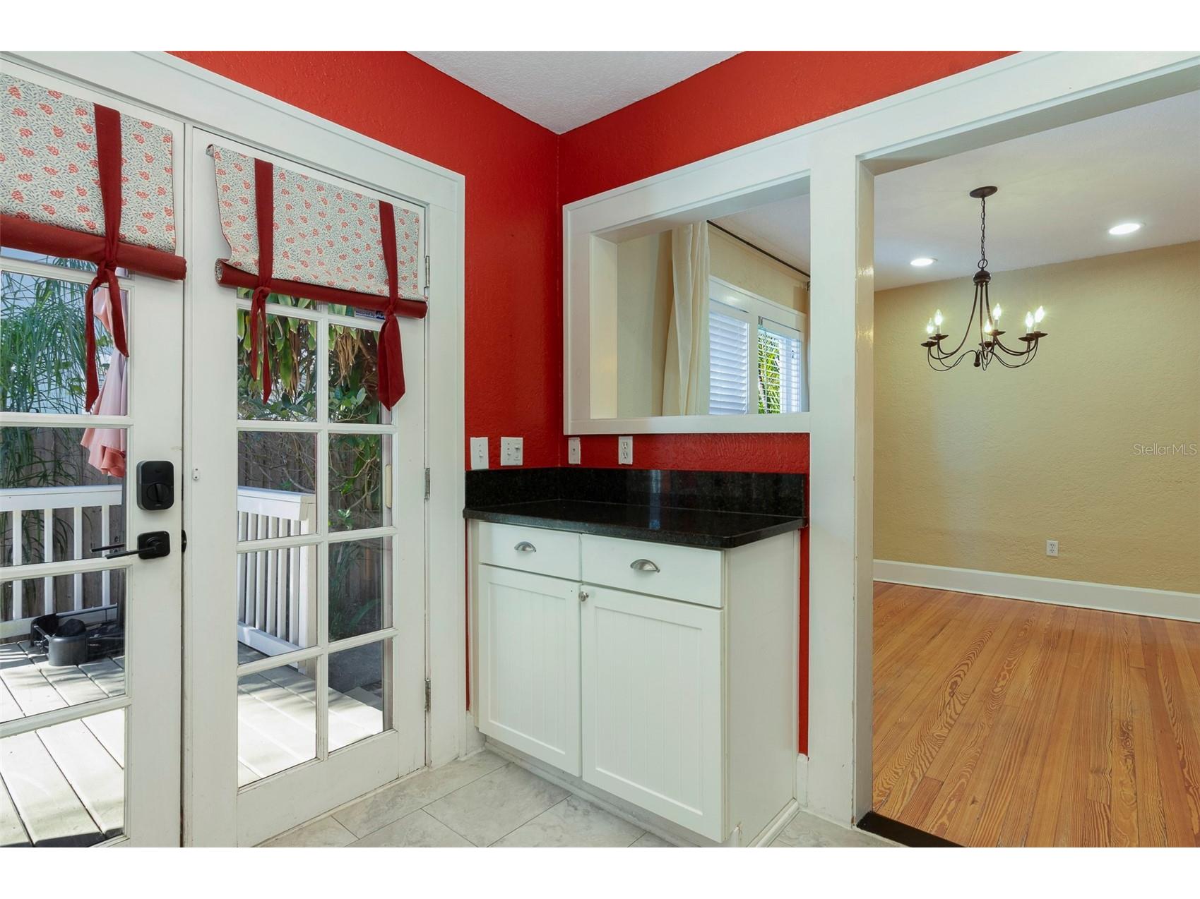 130 22nd Avenue NE Saint Petersburg FL 33704 TB8473969 image21