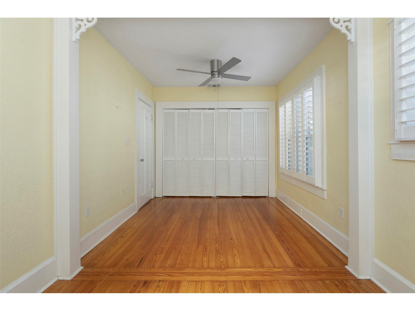 130 22nd Avenue NE Saint Petersburg FL 33704 TB8473969 image26