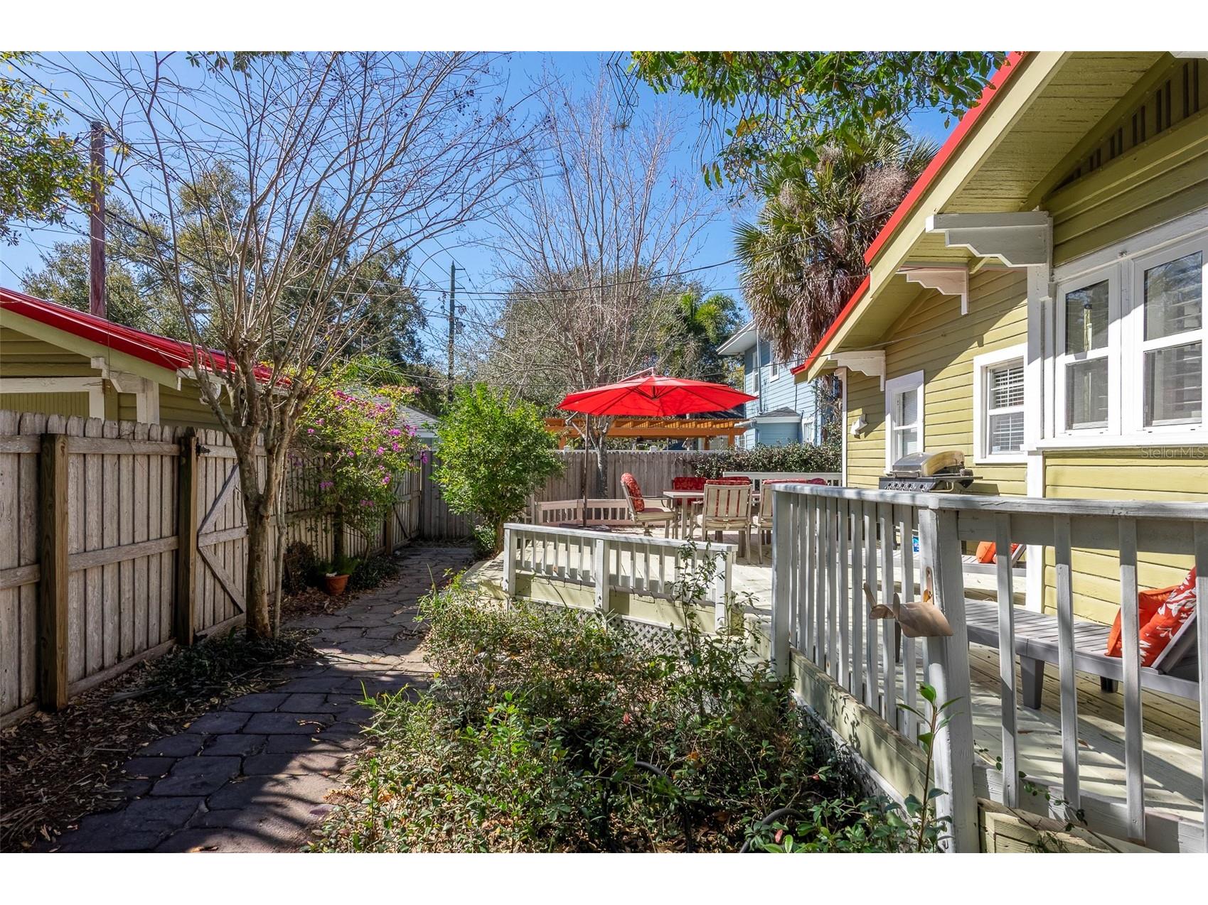 130 22nd Avenue NE Saint Petersburg FL 33704 TB8473969 image38