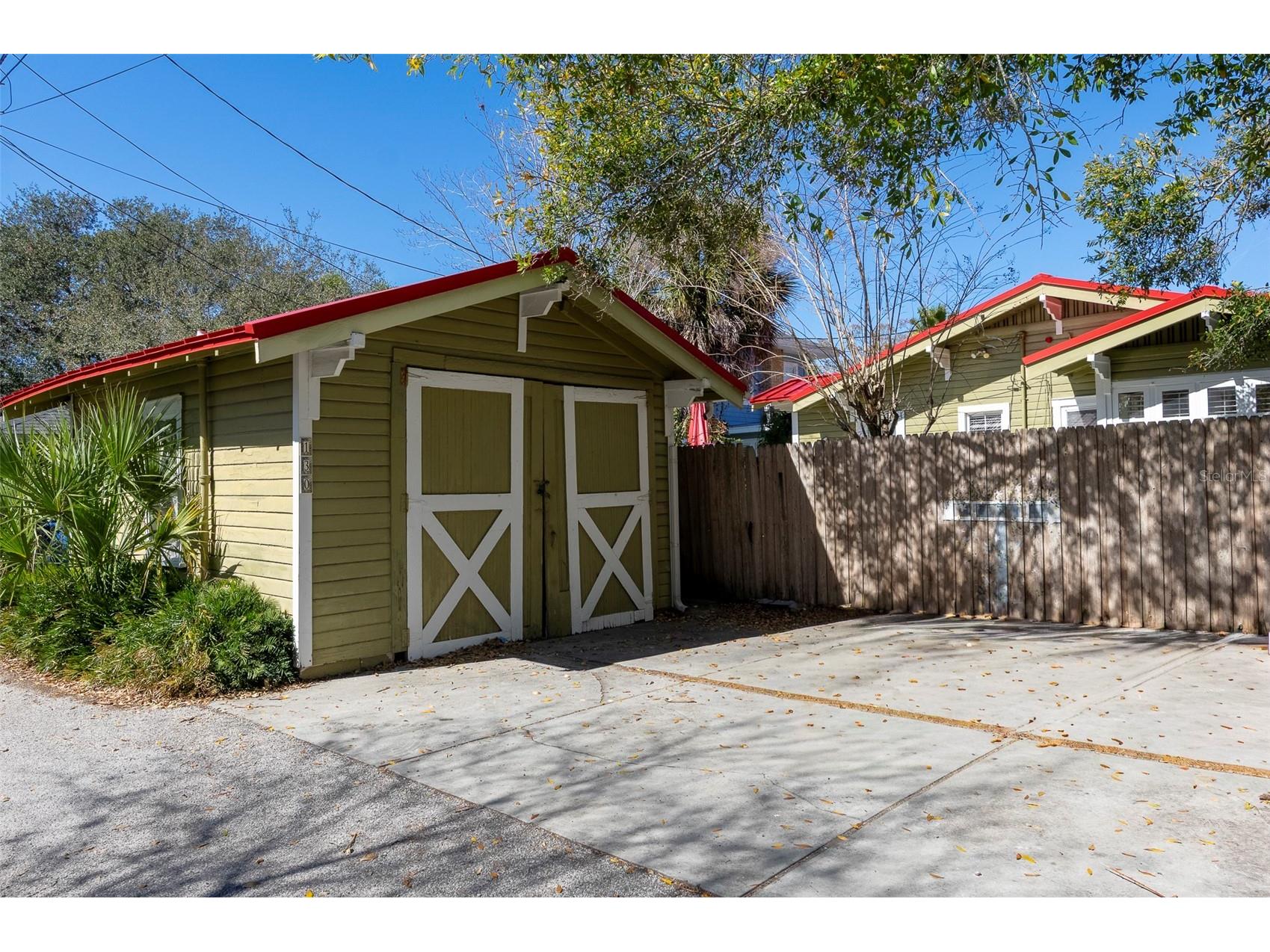 130 22nd Avenue NE Saint Petersburg FL 33704 TB8473969 image46