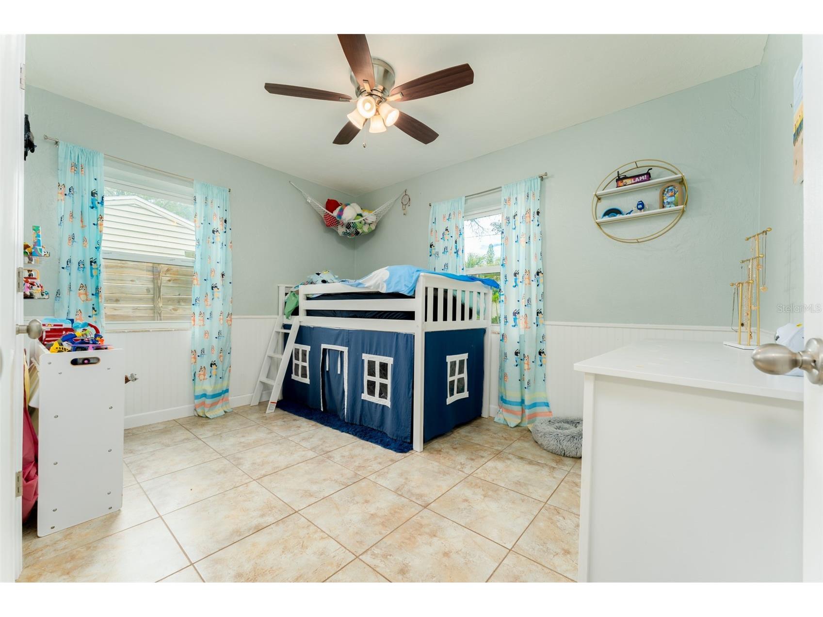 130 41st Avenue NE Saint Petersburg FL 33703 TB8514560 image12