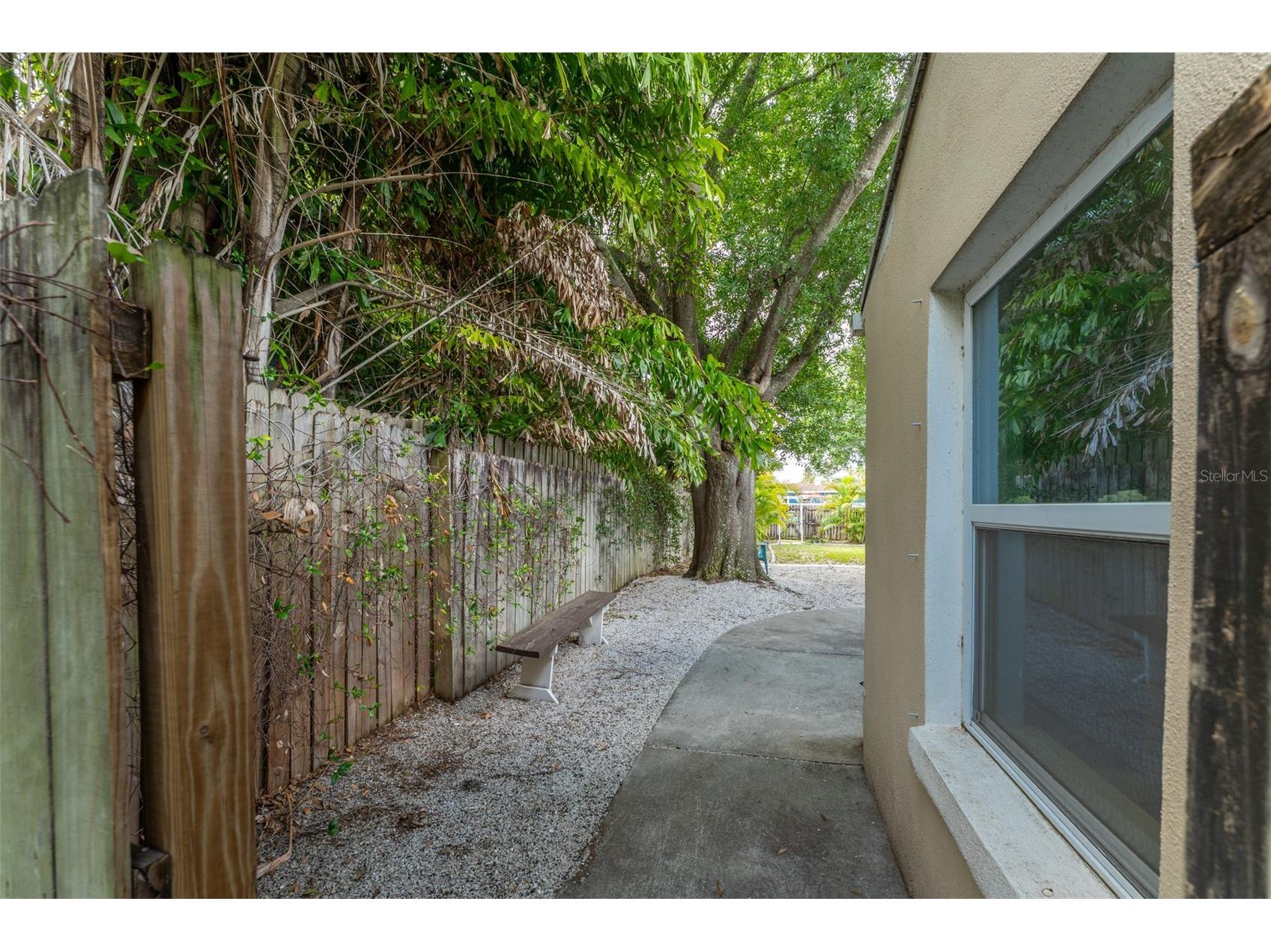 130 41st Avenue NE Saint Petersburg FL 33703 TB8514560 image42