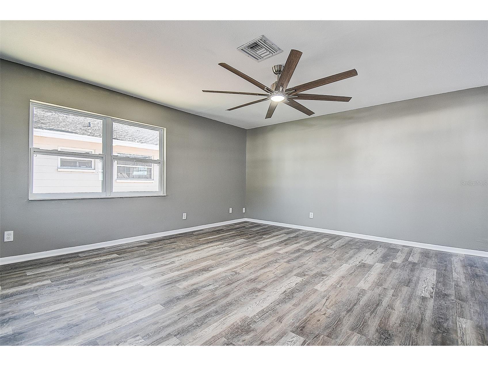130 42nd Avenue N Saint Petersburg FL 33703 TB8475469 image13