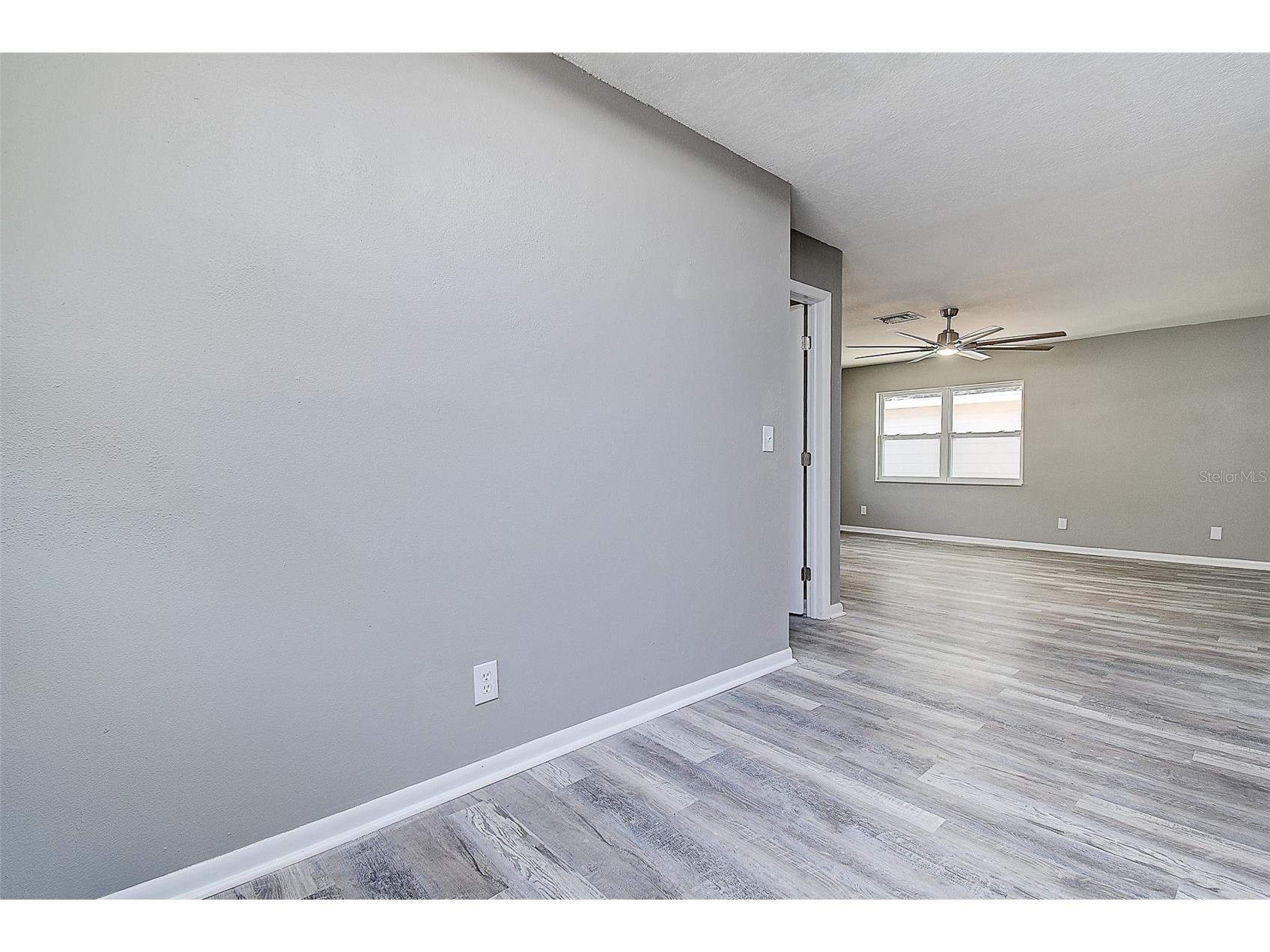 130 42nd Avenue N Saint Petersburg FL 33703 TB8475469 image18