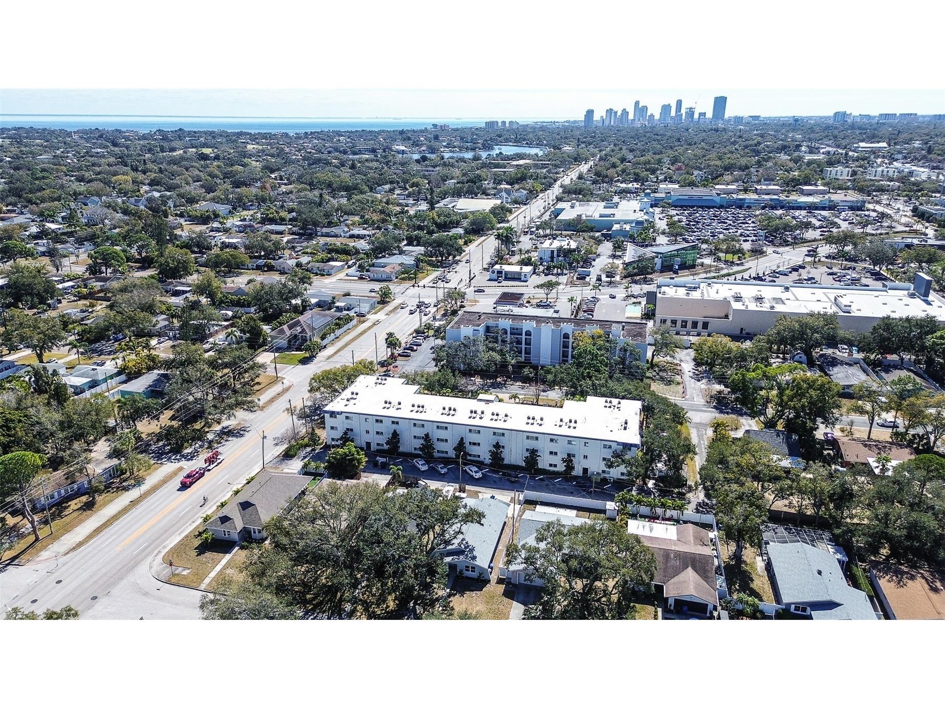 130 42nd Avenue N Saint Petersburg FL 33703 TB8475469 image42