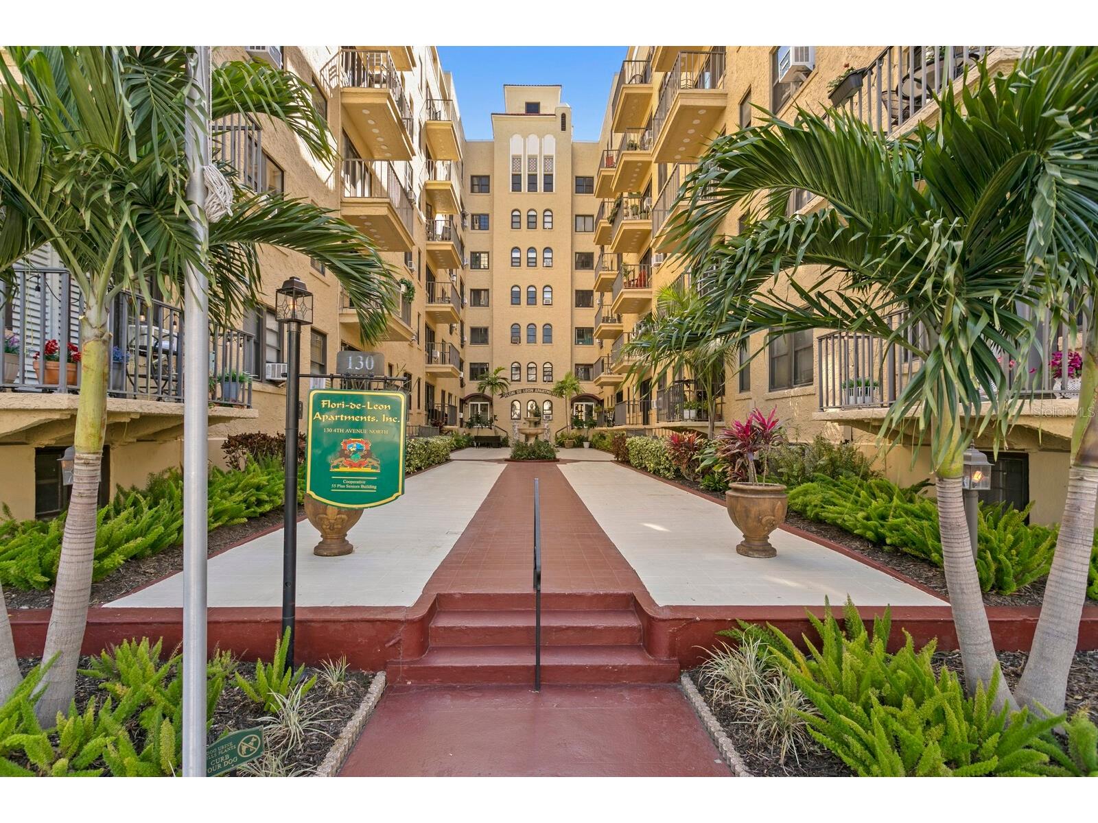 130 4th Avenue N #105 Saint Petersburg FL 33701 TB8477497 image1