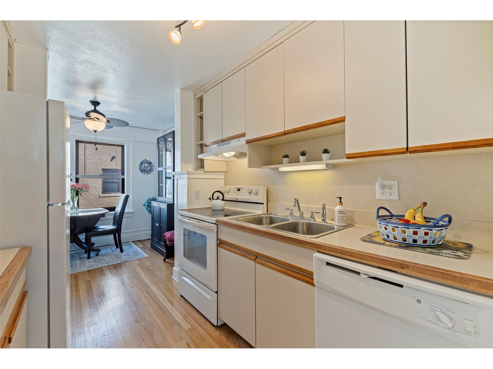 130 4th Avenue N #602 Saint Petersburg FL 33701 O6383869 image14