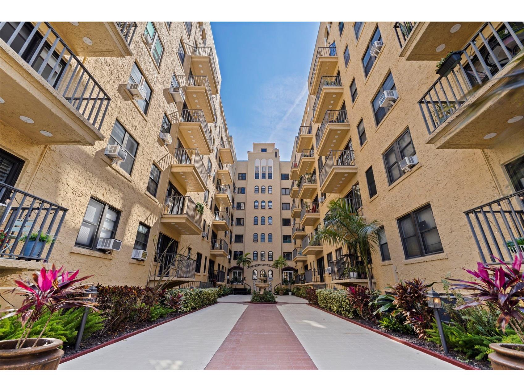 130 4th Avenue N #602 Saint Petersburg FL 33701 O6383869 image43