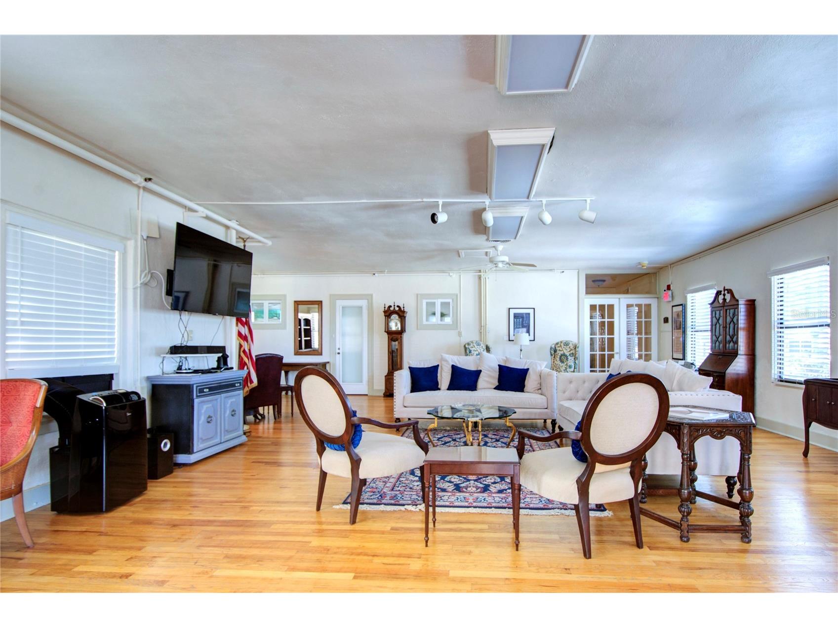 130 4th Avenue N #610 Saint Petersburg FL 33701 TB8459190 image51