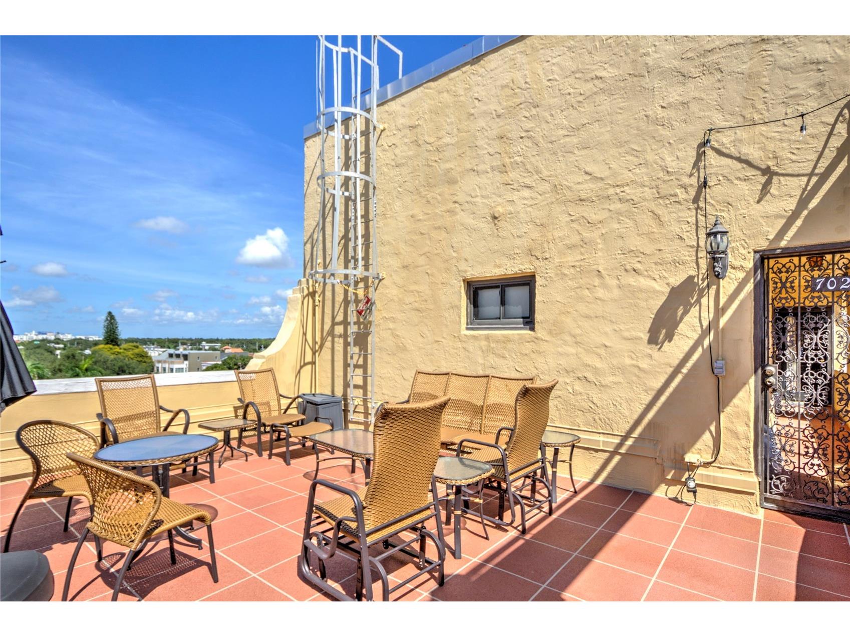 130 4th Avenue N #610 Saint Petersburg FL 33701 TB8459190 image61