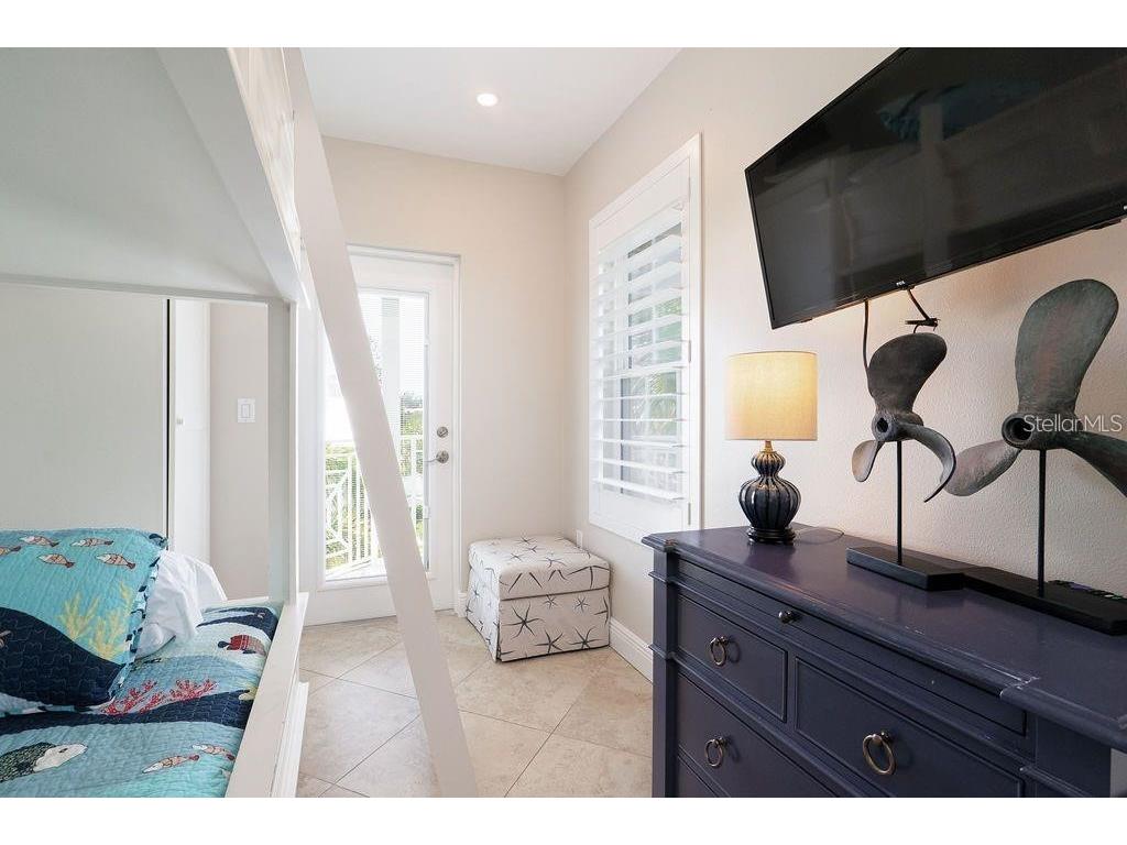 130 50th Street Holmes Beach FL 34217 A4683830 image23