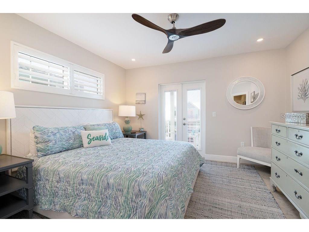 130 50th Street Holmes Beach FL 34217 A4683830 image27