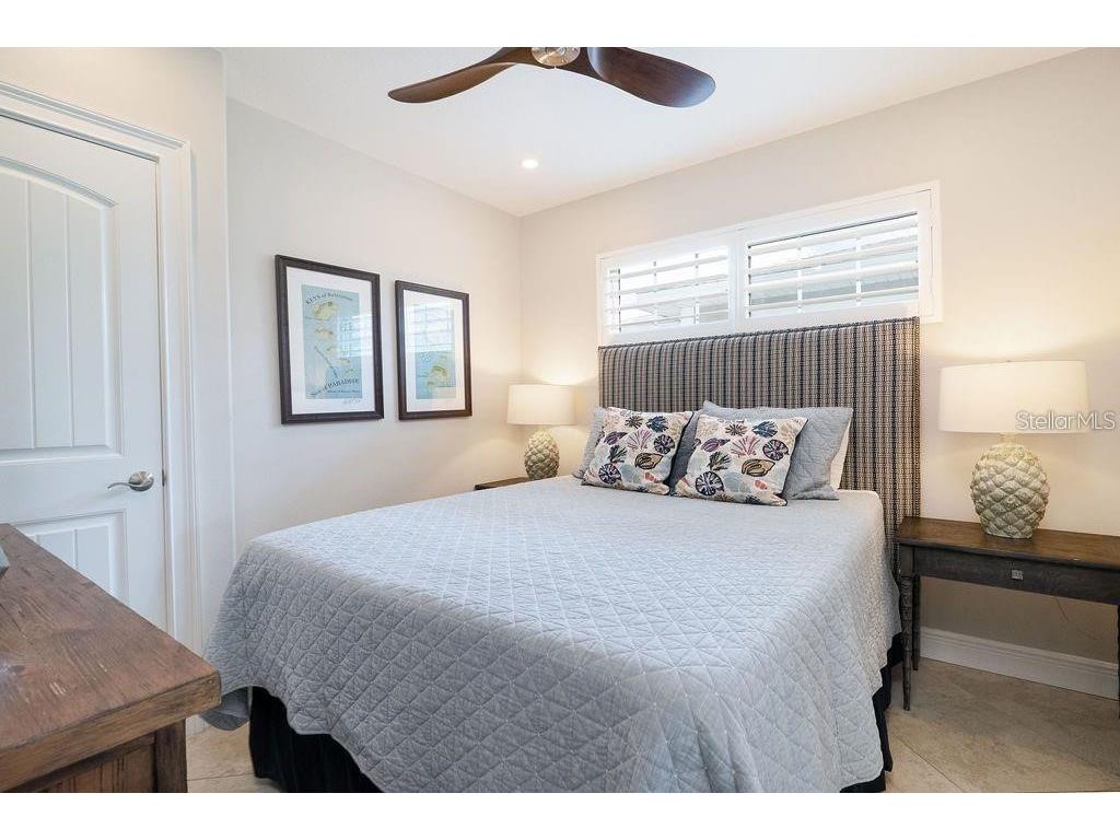 130 50th Street Holmes Beach FL 34217 A4683830 image29