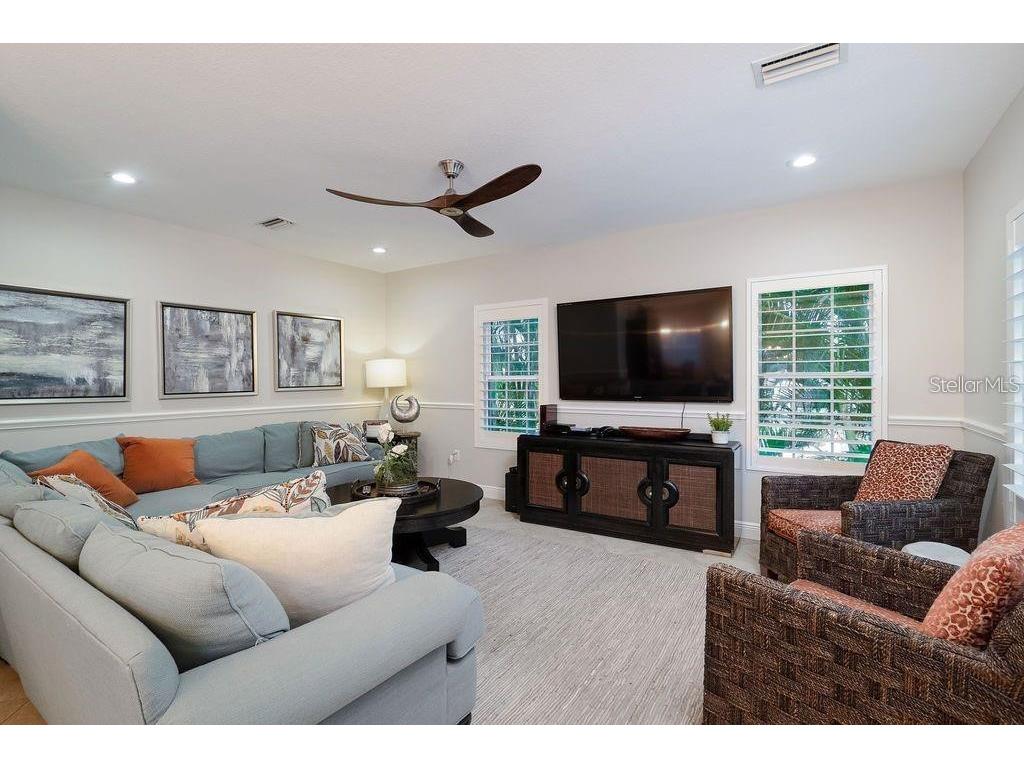 130 50th Street Holmes Beach FL 34217 A4683830 image8