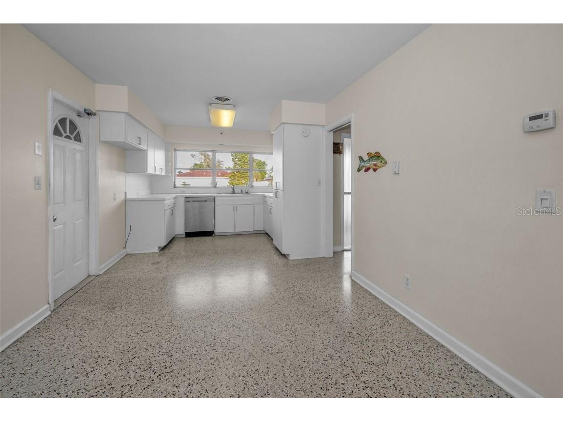 130 60th Avenue Saint Pete Beach FL 33706 TB8446584 image8