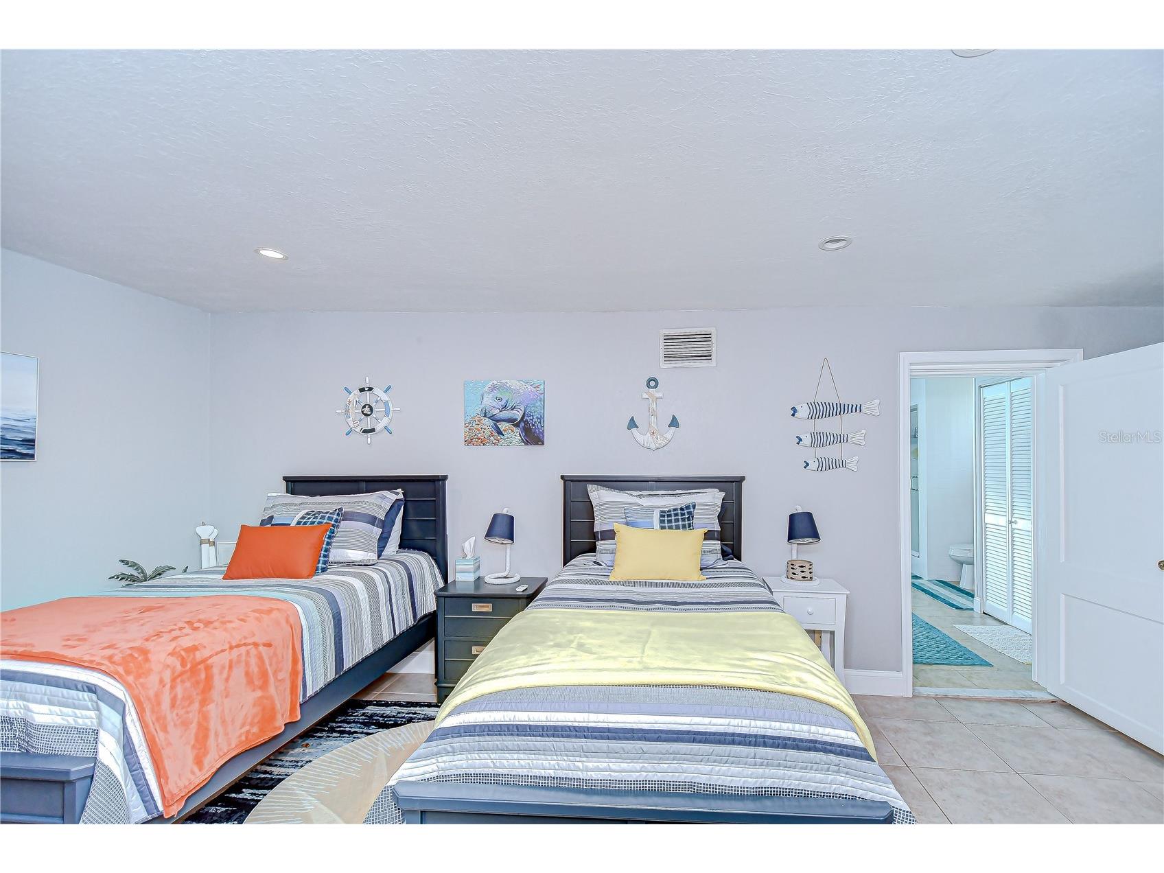 130 63rd Street S Saint Petersburg FL 33707 TB8458571 image22