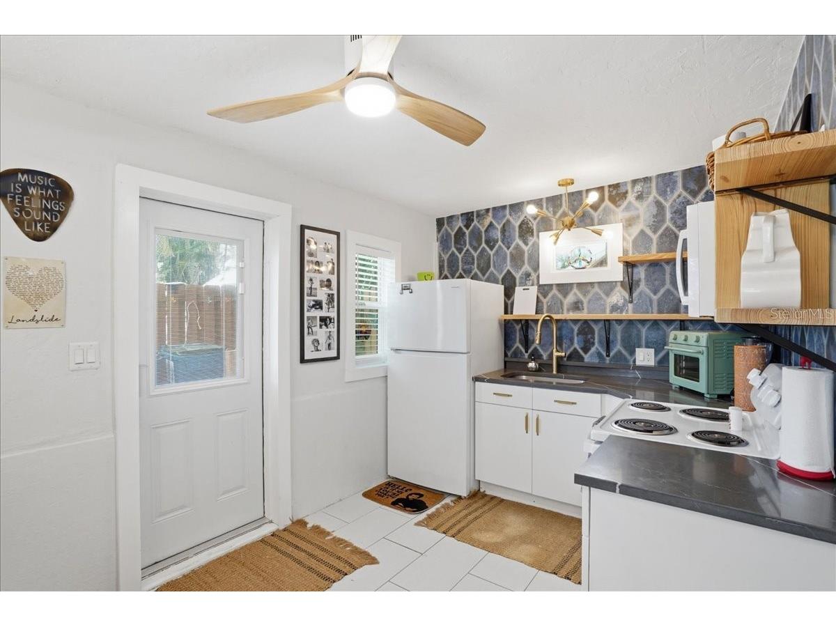 130 86th Terrace Treasure Island FL 33706 TB8495538 image31