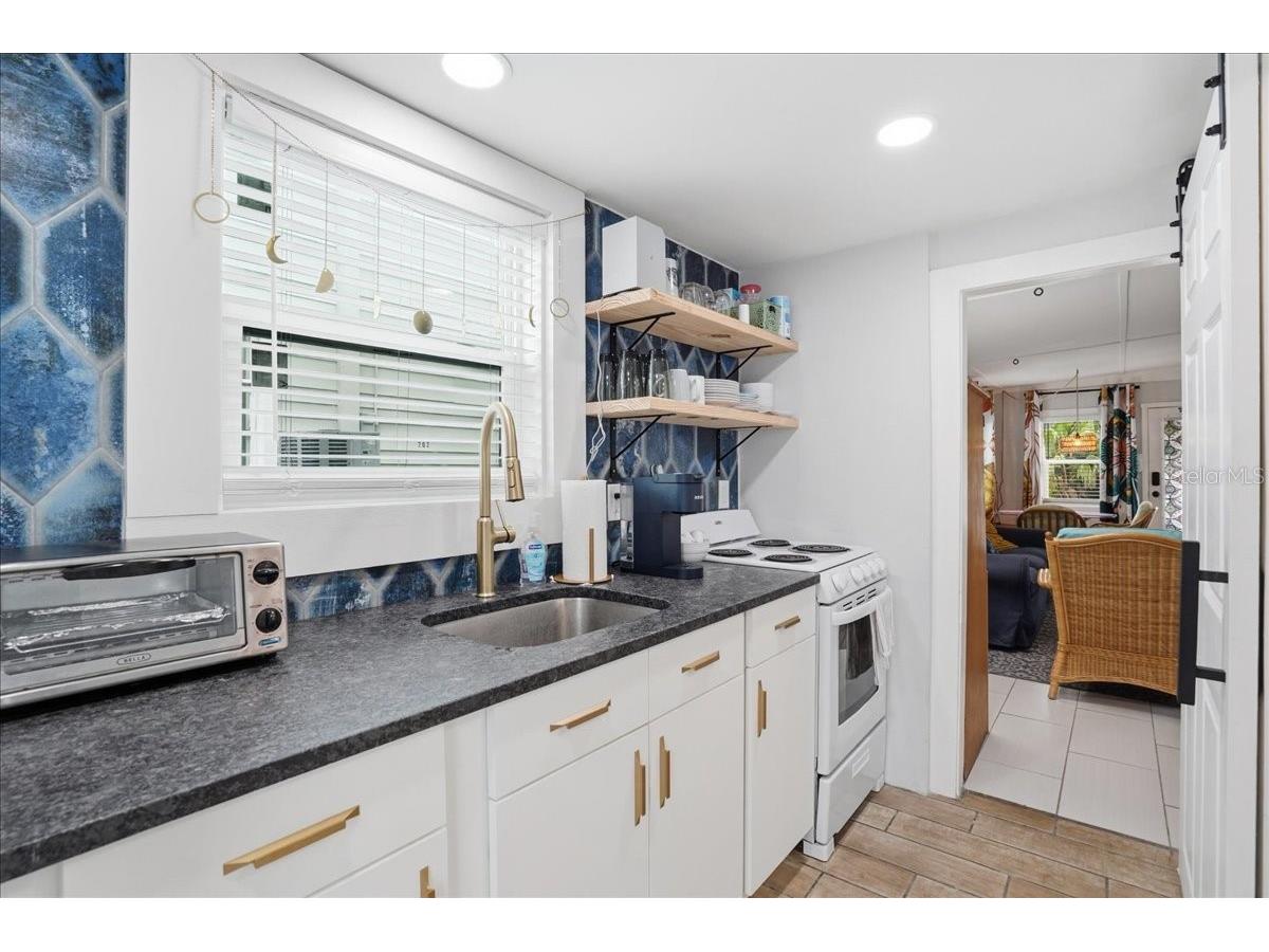 130 86th Terrace Treasure Island FL 33706 TB8495538 image56