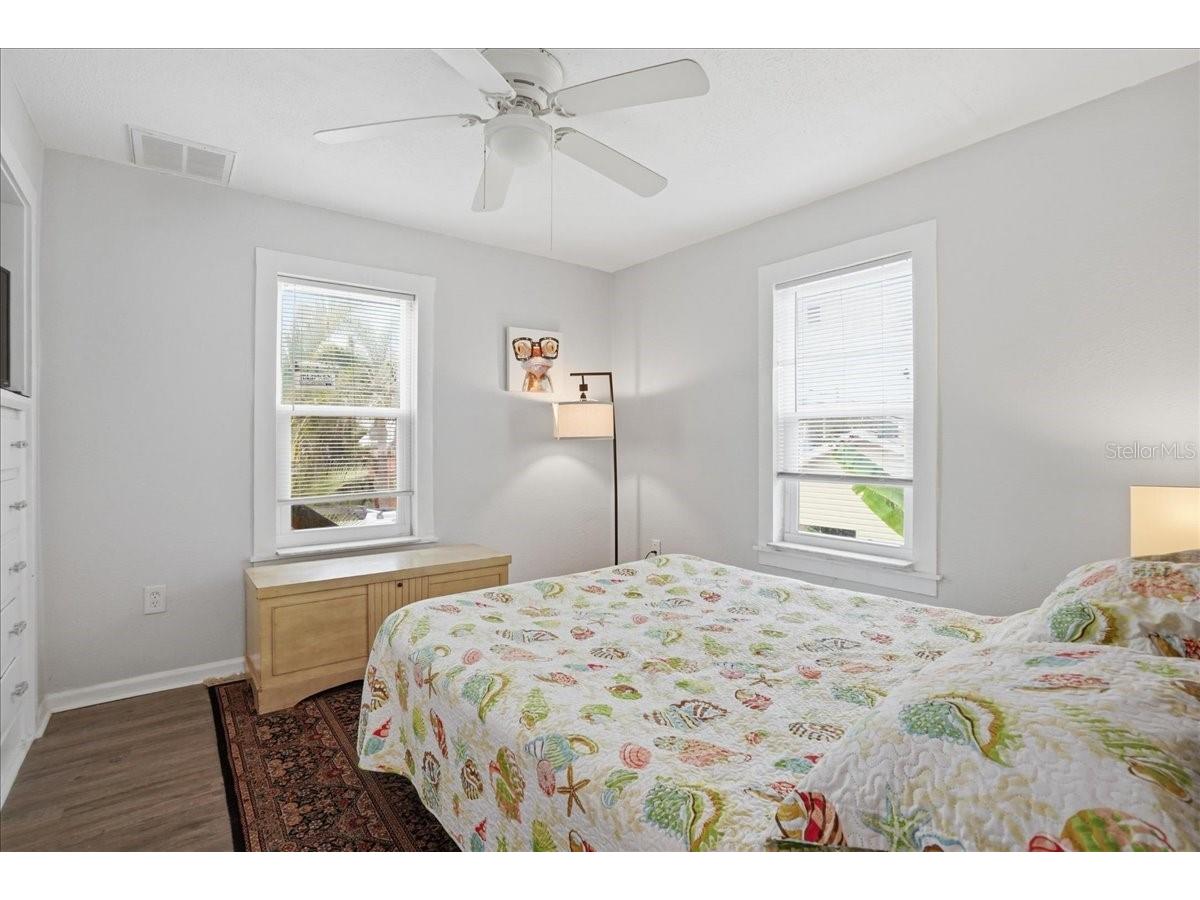 130 86th Terrace Treasure Island FL 33706 TB8499738 image50