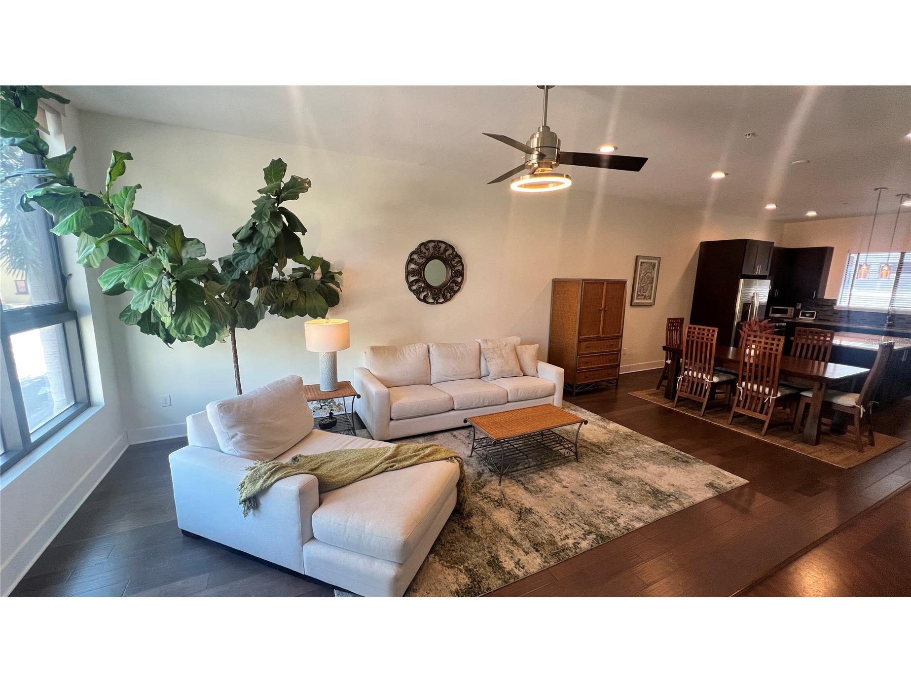 130 8th Street N Saint Petersburg FL 33701 TB8498160 image24